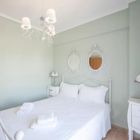 Deluxe Villa Afytos